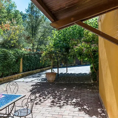 Villa Delle Ginestre 6